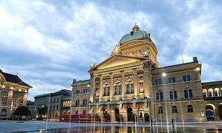 Bundeshaus in Bern (Bild: Shutterstock)