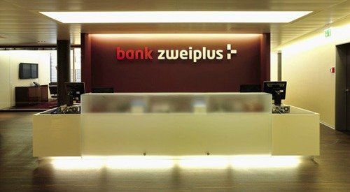 Bank_Zweiplus_1