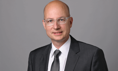 Stefan Kunze, Credit Suisse