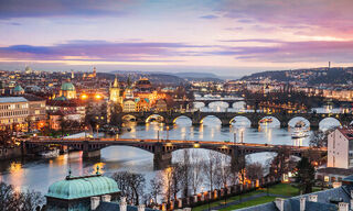 Blick auf die Moldau in Prag (Bild: Shutterstock)