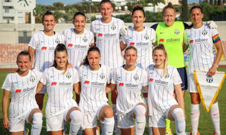 Erste Mannschaft der FCZ-Frauen (Bild: FCZ)