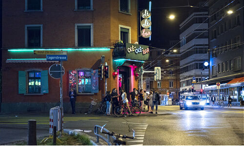 Die Olé-Olé-Bar an der Langstrasse in Zürich (Bild: Christian Beutler, Keystone)