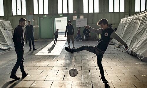 Flüchtlingslager Tempelhof, Berlin (Bild: Keystone)