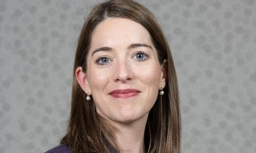 «Eine radikale Sicht ist nützlich, um Bestehendes zu hinterfragen, aber dogmatisches Denken verhindert eine differenzierte Auseinandersetzung mit dem Status quo», sagt Alexandra Janssen. (Bild: zVg)