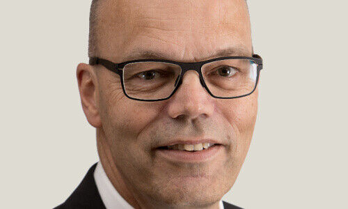 Andreas Jacobs, AZEK Finanzausbildungen