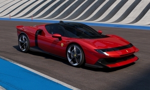 Neuer Ferrari 849 Testarossa in Farbversion Rosso Fiammante. (Bild: zVg)