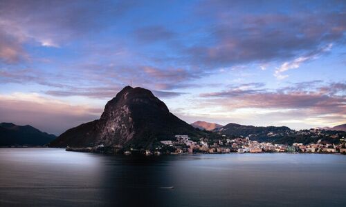 Lugano (foto: Fabrice Villard, Unsplash)