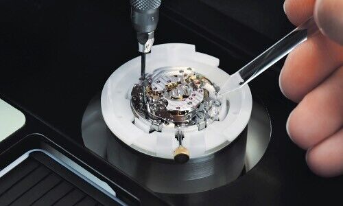 Uhrenfertigung bei Breitling (Bild: Breitling)