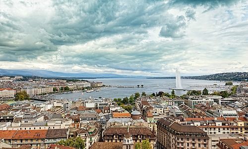 Blick auf das Zentrum von Genf (Bild: Shutterstock)