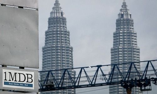 1MDB-Plakat in Kuala Lumpur (Bild: Keystone)