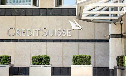 Eingang zum Credit-Suisse-Büro in London (Bild: Shutterstock)