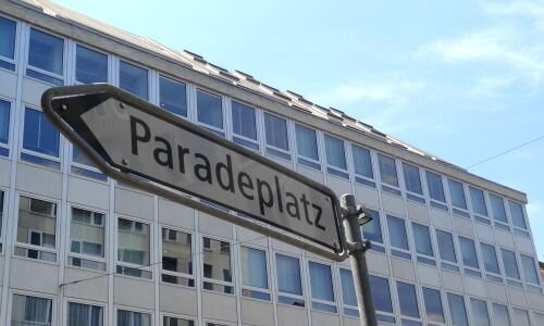 Paradeplatz 518