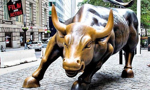 Der Wall-Street-Bulle (Bild: Pixabay)