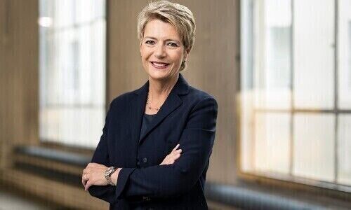 Bundesrätin Karin Keller-Sutter (Bild: EJPD / Keystone)