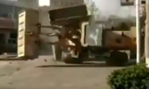 Bulldozer-Battle auf Chinesisch