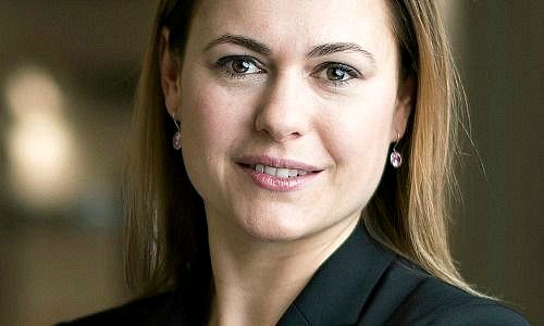 Julia Beisel Credit Suisse Develops Robo Advisor