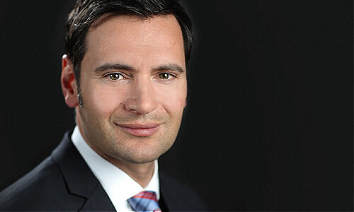 Crypto Firm Poaches From Swiss Bank