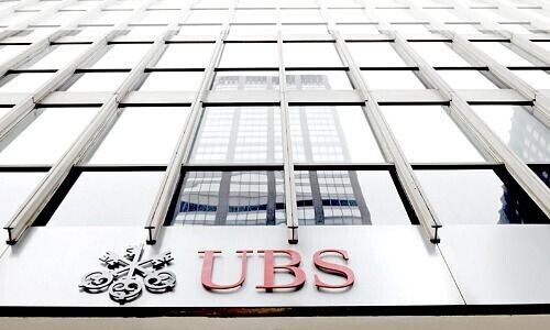 A wave of layoffs at the joint UBS bank in the US and Asia