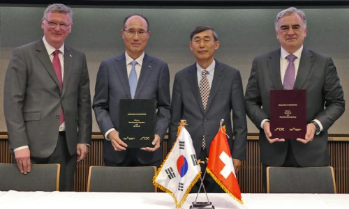Six Korea 555
