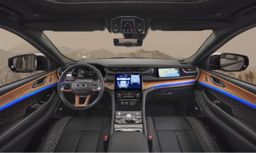 grand cherokee interior 500x300