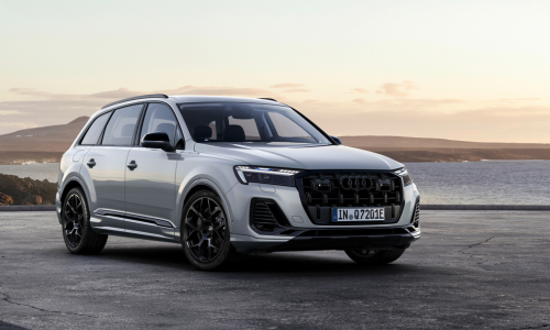 AudiQ7 3 500x300