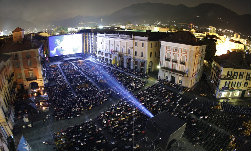 Piazza Grande 555