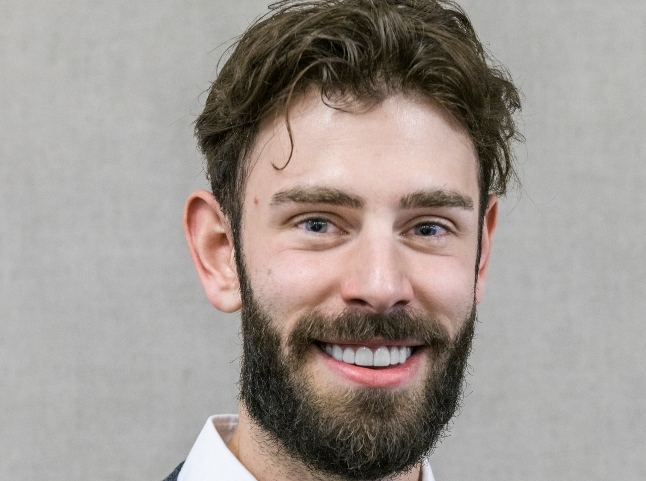 Verleihung des ‚Swiss Life Asset Managers Studienpreis‘ am Donnerstag (20.11.25) in Zürich. Gewinner des Bachelor Anerkennungspreises: Lorenzo Lentini Quadrelli. Foto: Markus Forte