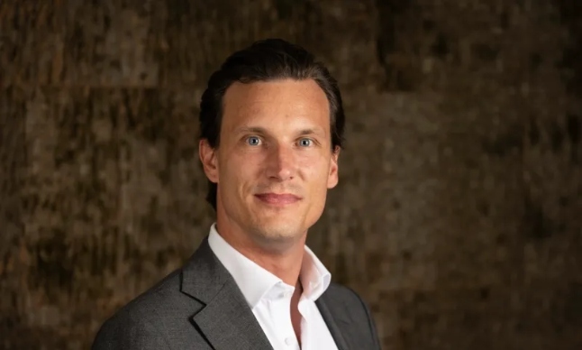 Dominique Sekyra Tareno