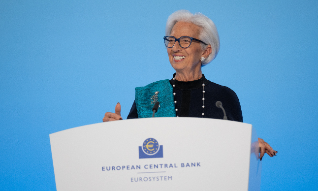 ECB President Christine Lagarde explains the Governing Council's monetary policy decisions and answers questions from journalists at the Governing Council press conference held on 18 December 2025 at 14:45 CET in Frankfurt am Main. The President is joined on stage by Vice President Luis De Guindos and Head of Communications at the ECB Wolfgang Proissl.