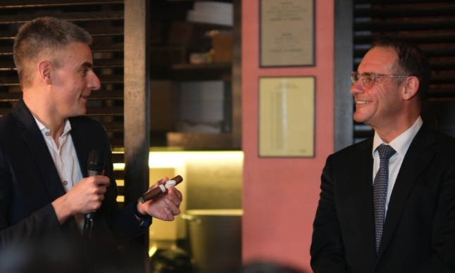 Davidoff CEO Visits the Swiss Financial Centre