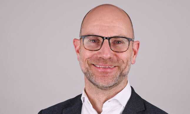 Raiffeisen Switzerland Completes Credit Research Team