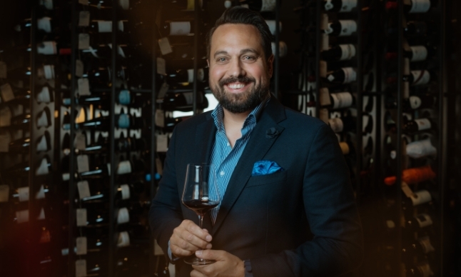From UBS Compliance to Zurich’s Most Exclusive Wine Club