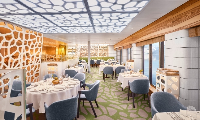 Hapag-Lloyd Cruises, Hanseatic Nature [ (c) Hapag-Lloyd-Kreuzfahrten,Alle Bilder zur honorarfreien Nutzung mit dem vollständigen Bildnachweis "Hapag-Lloyd Cruises / Christian Wyrwa"  » Die Bilder dürfen nur im Rahmen einer Berichterstattung über Hapag-Lloyd Cruises verwendet werden, All Photos intended for editorial use. All image use free of charge. Photocredit: Hapag-Lloyd Cruises / Christian Wyrwa. ]