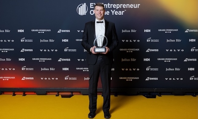 Titelbild zu: Schweizer KI-Pionier Thomas Taroni als «Entrepreneur Of The Year 2026» ausgezeichnet