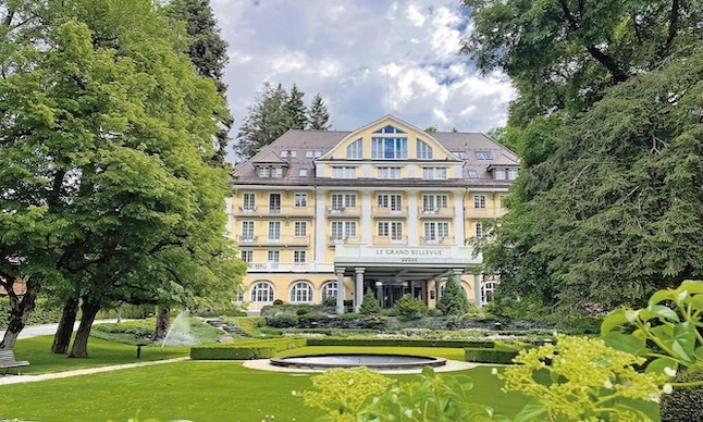 Wealthy investors and scientists meet at Gstaad longevity conference
