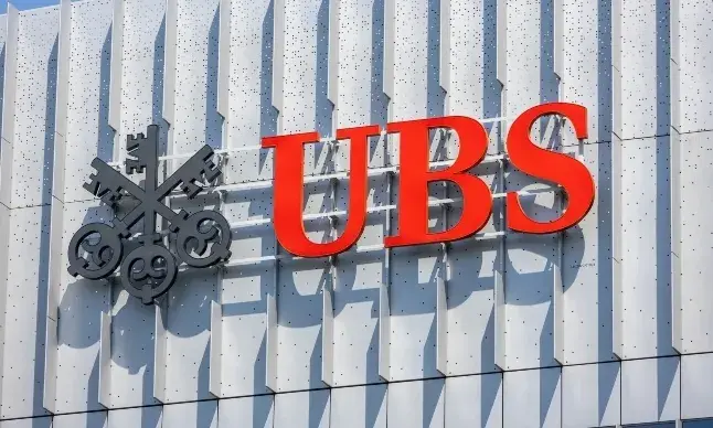 Wall Street Journal: UBS Is Once Again Considering Leaving Switzerland